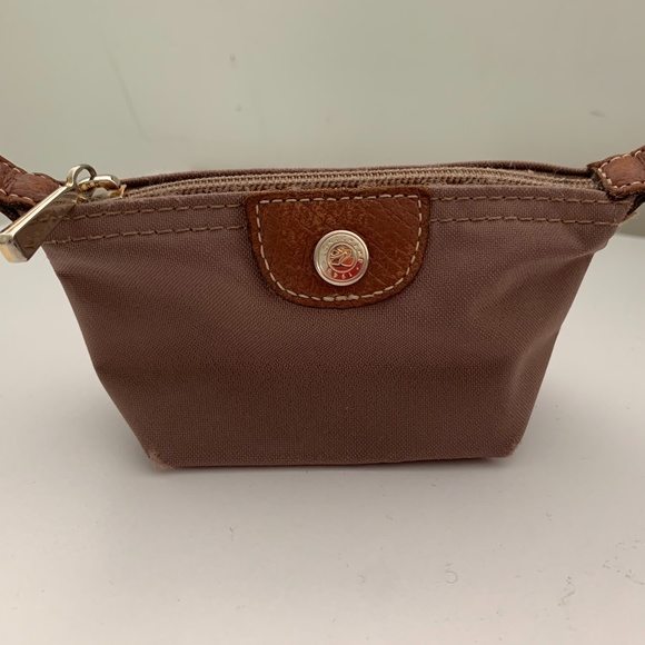 Longchamp Handbags - Longchamp Le Pliage Coin Case